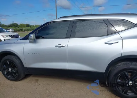 2020 Chevrolet Blazer Fwd 2Lt from USA, damaged, VIN 3GNKBCRS8LS557218